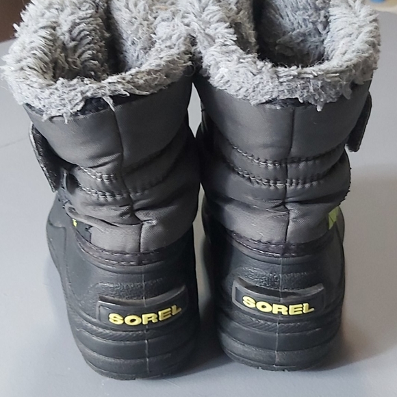 Sorel Winter Boots - Picture 2 of 6